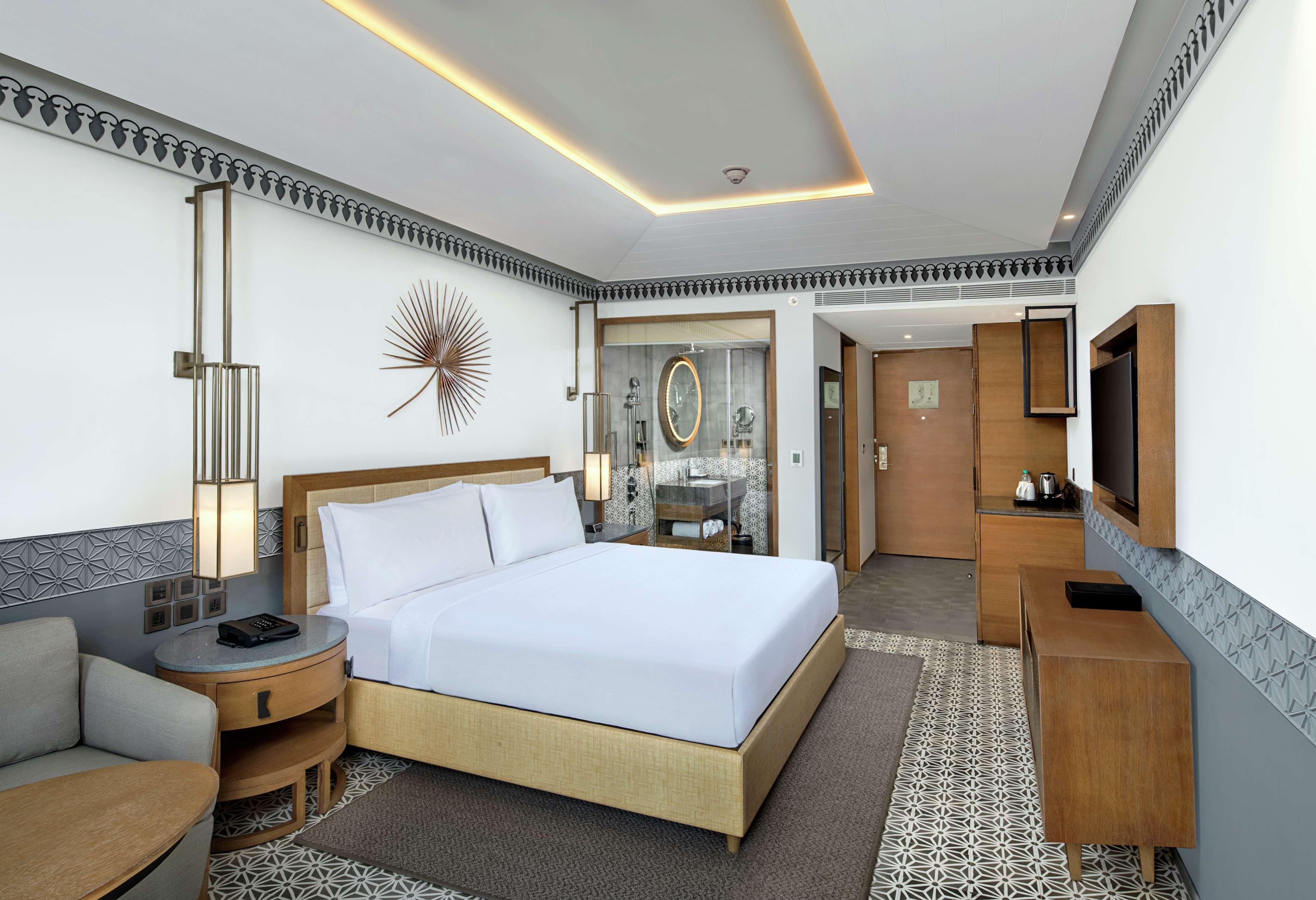 Doubletree By Hilton Goa - Panaji Hotel Exterior photo