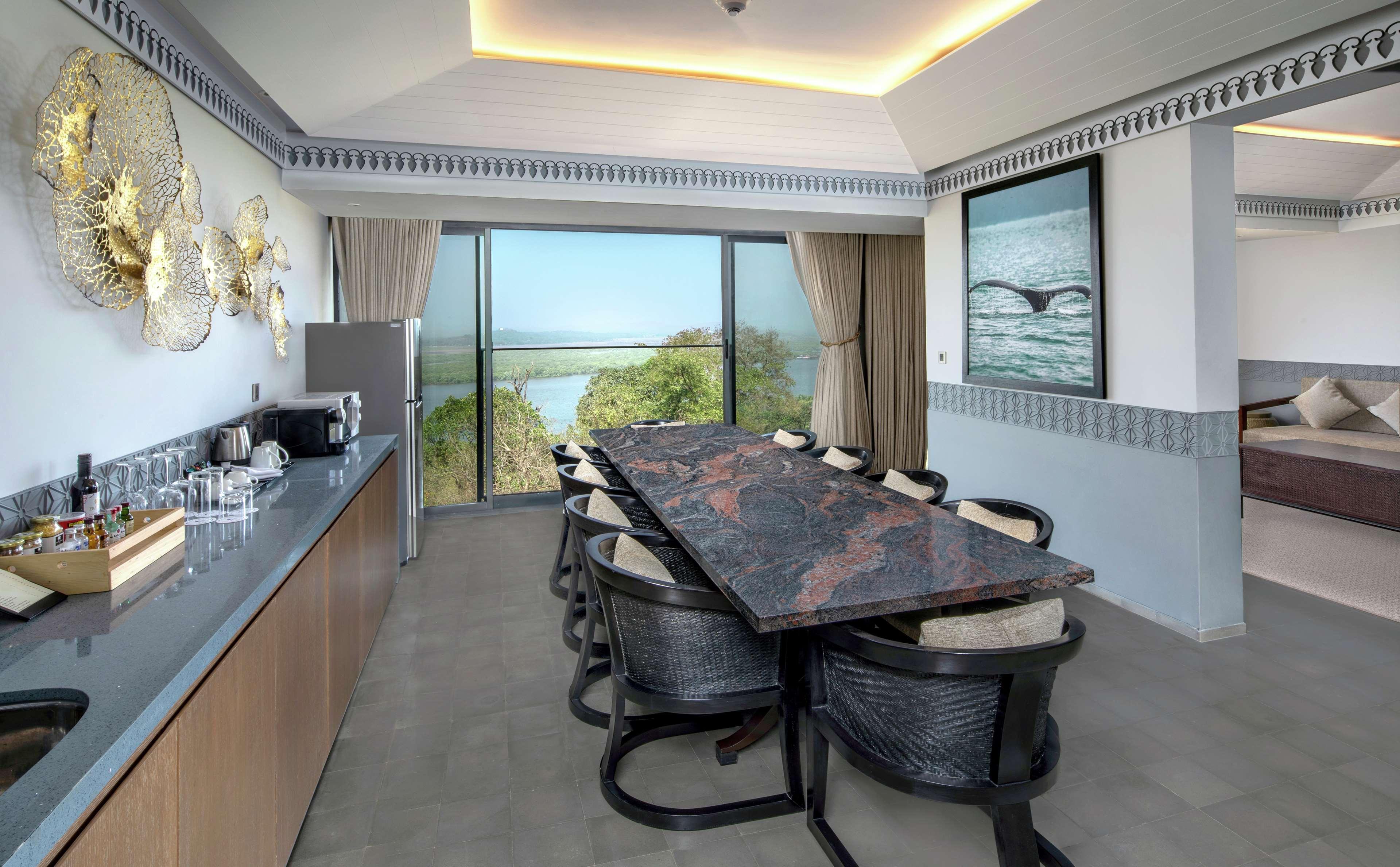 Doubletree By Hilton Goa - Panaji Hotel Exterior photo