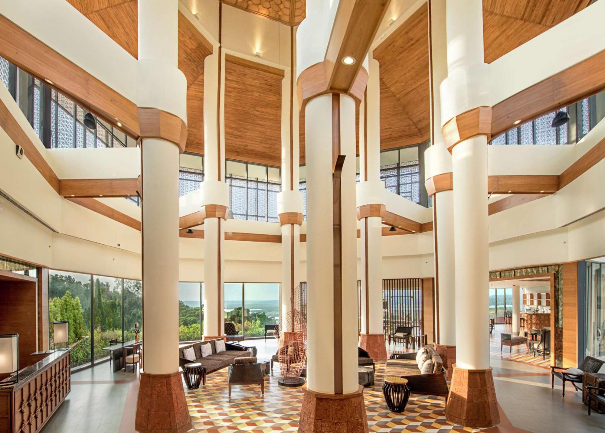Doubletree By Hilton Goa - Panaji Hotel Exterior photo